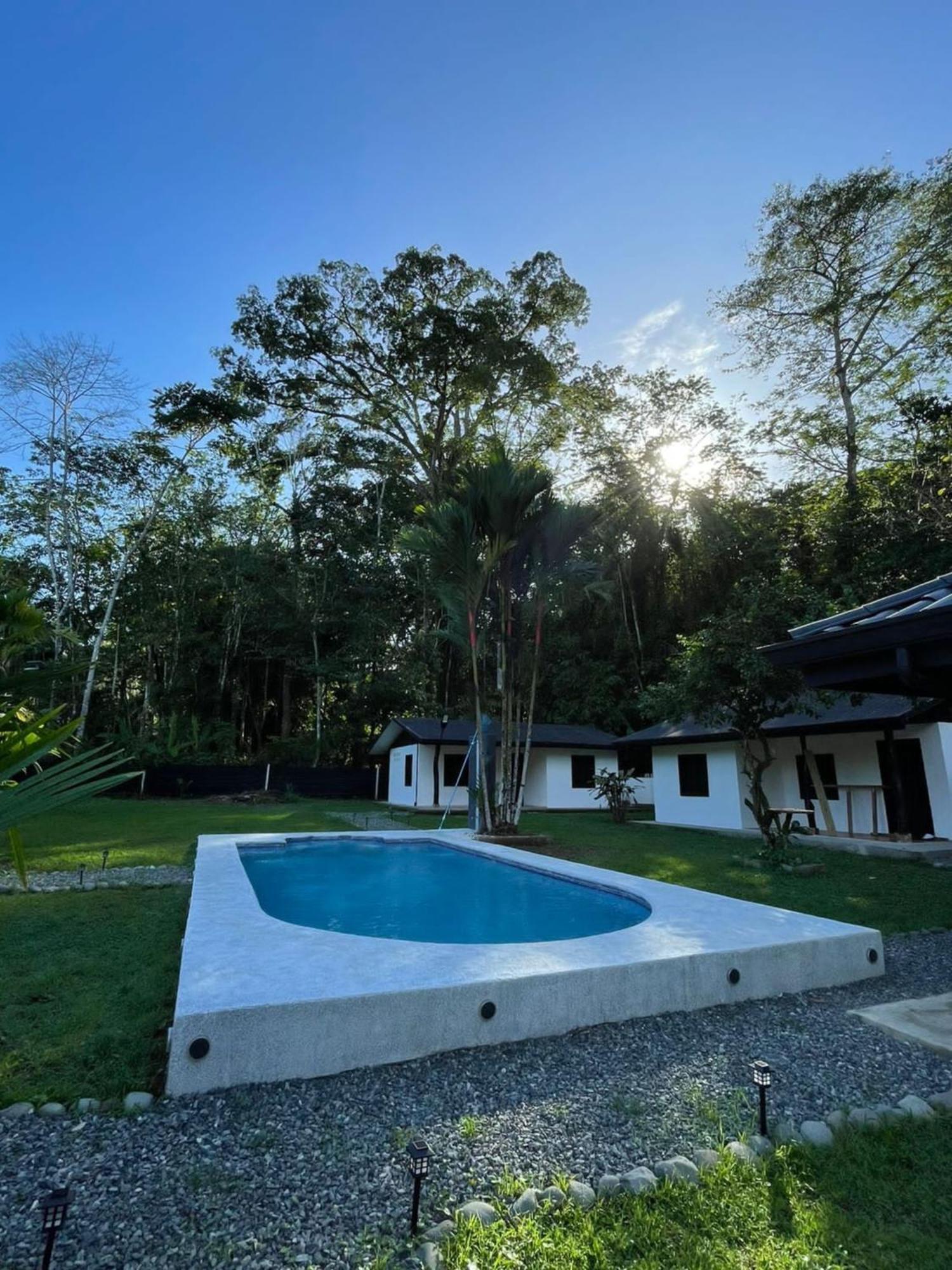 Bungalows Sloth Manzanillo  Luaran gambar